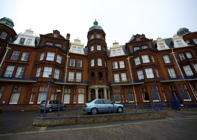 Carpet cleaner causes Cromer hotel to be evacuated