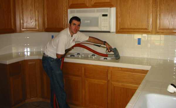 Countertop Cleaning, Polishing With Santa Clarita Home Cleaning Company Aquakor