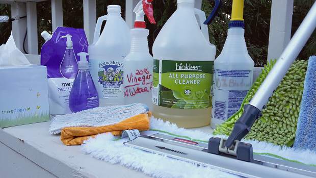 Keep Tahoe Green: Eco-friendly ways to create home-cleaning solutions